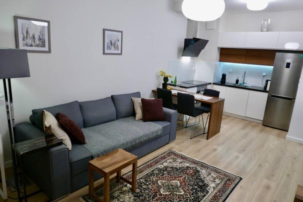 Sarmacka Apartment In Wilanow ワルシャワ エクステリア 写真